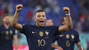 Vua phá lưới Pháp - Hoàng tử thành Paris Mbappe