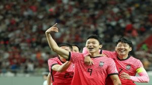 Top 7 cầu thủ Hàn Quốc đẹp trai nhất: Son Heung Min có tên